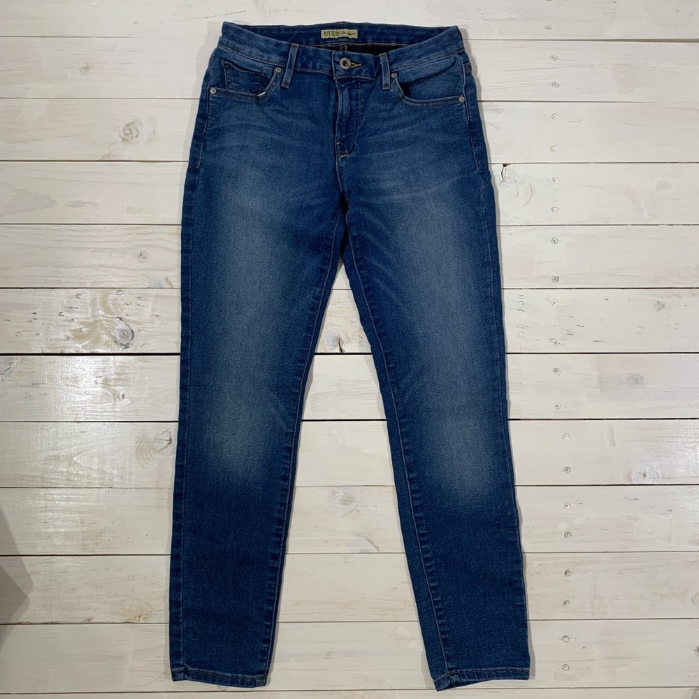 Guess of Los Angeles Dark Wash Denim Jeans 27